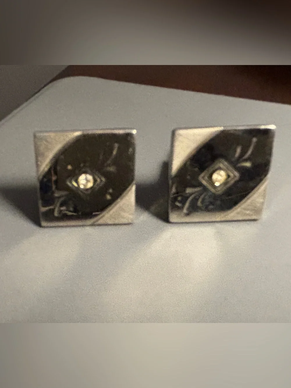 Men’s Silver Square Men’s Cufflinks with Diamond Accent